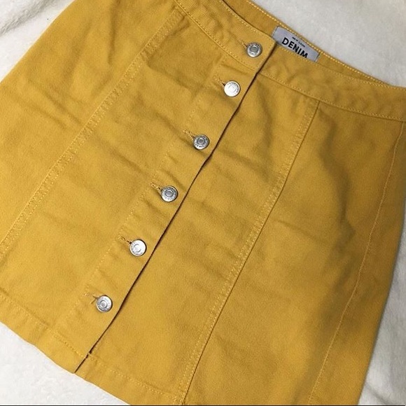 super chic yellow denim skirt - Picture 4 of 5
